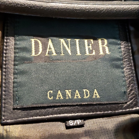 SALE 🎯 Danier Men's Jacket.